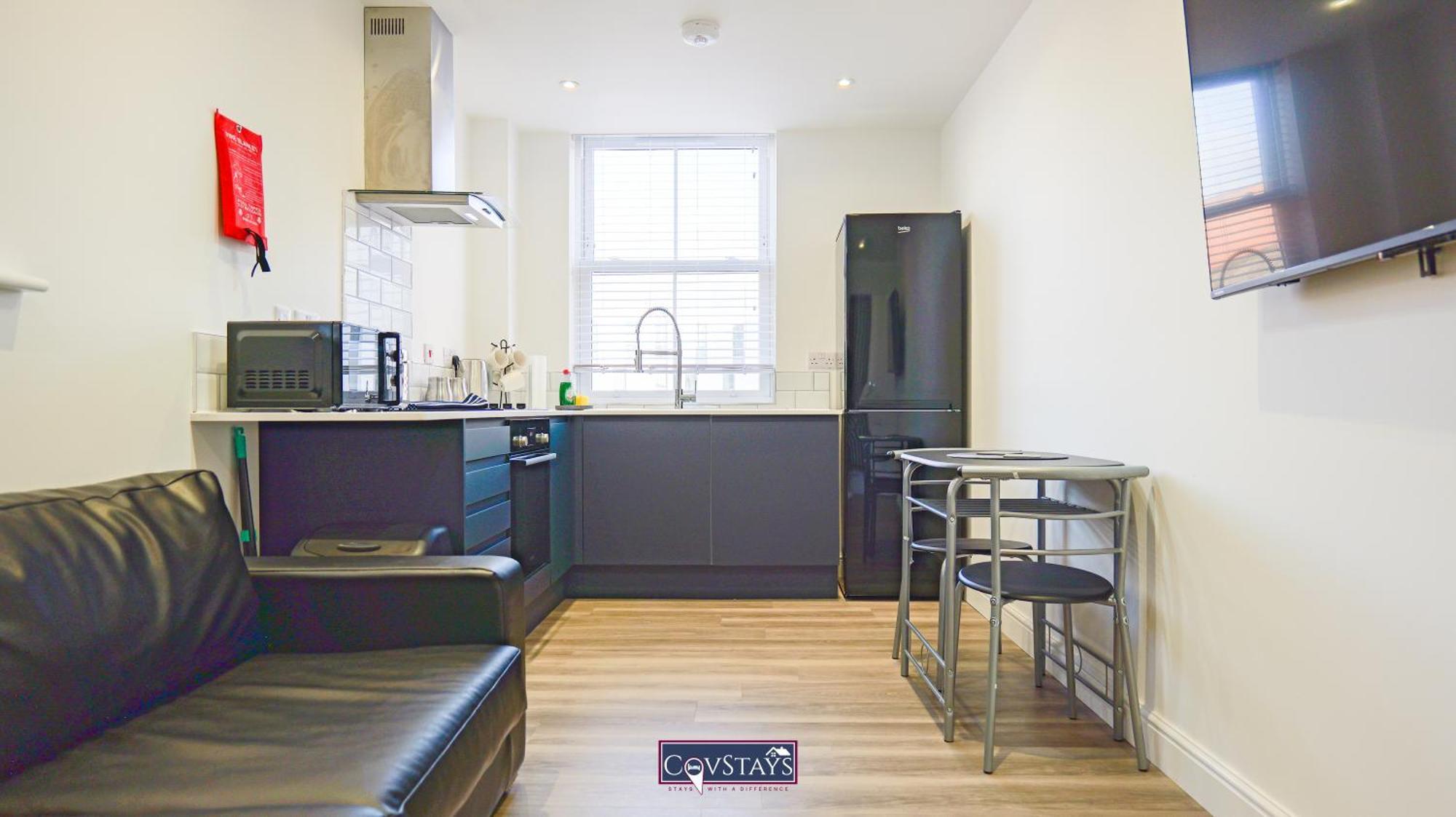 Old Silk - Serviced And 2-beds In Centre By Covstays *