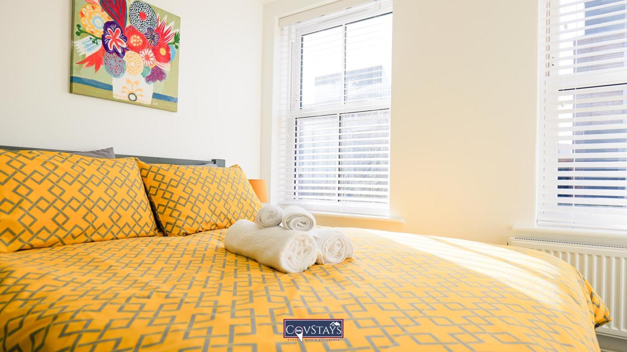 Old Silk - Serviced And 2-beds In Centre By Covstays