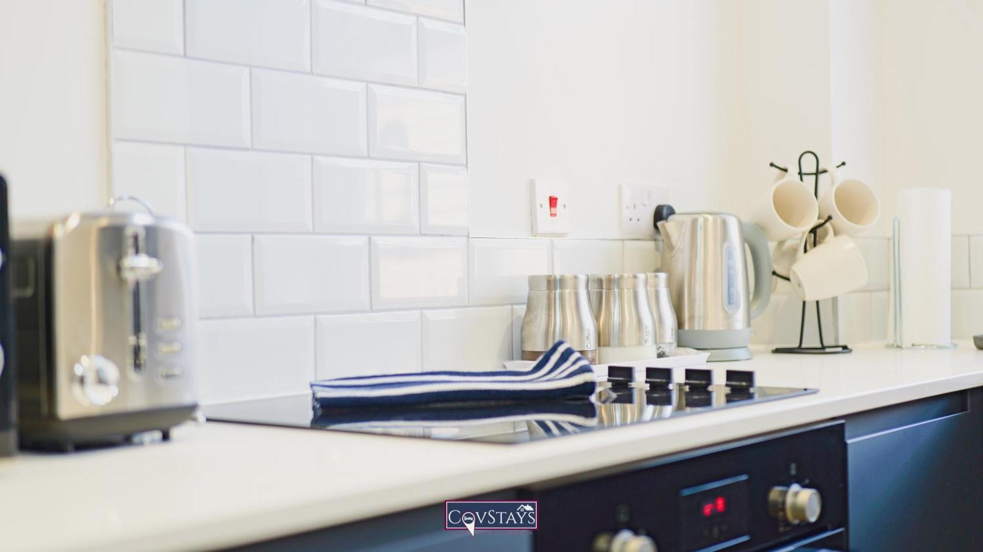 Old Silk - Serviced And 2-beds In Centre By Covstays Coventry