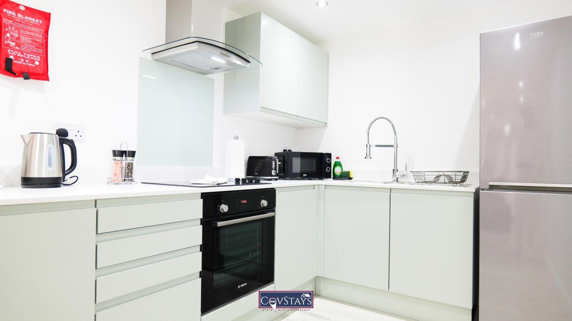 Old Silk - Serviced And 2-beds In Centre By Covstays