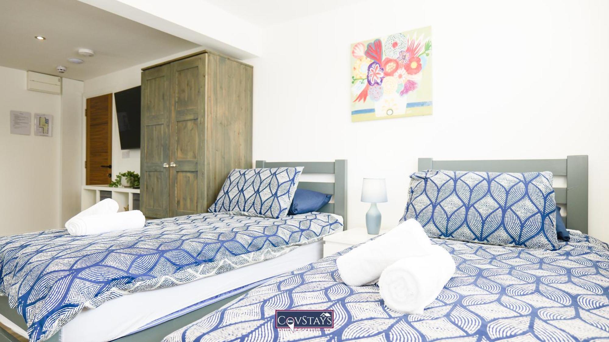 Apartment Old Silk - Serviced And 2-beds In Centre By Covstays